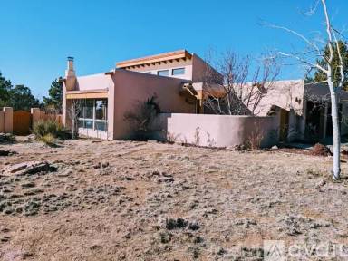 Main picture of 2904 Vista Bonita