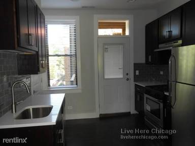 Main picture of 1946 W Nelson St