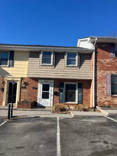 Main picture of 1809 Sussex Rd