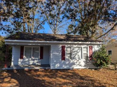 Main picture of 5104 Sequoia Rd