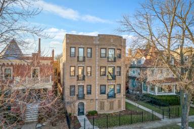 Main picture of 4836 N Paulina St