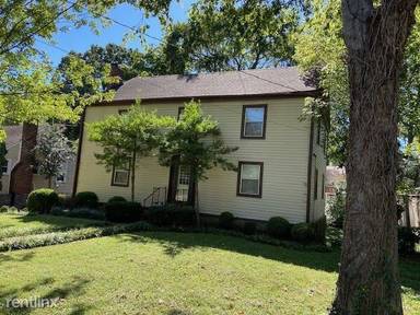 Main picture of 2403 Vaulx Ln