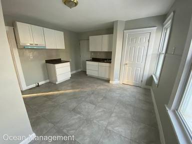 Main picture of 651 Dixwell Ave