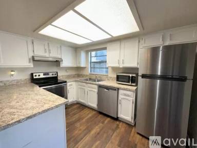 Main picture of 2113 Harrison St