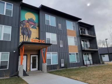 Main picture of 2222 Willow Dr Condos