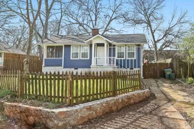 Main picture of 639 Federal Ter SE