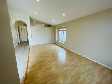 Main picture of 1051 W Todd Dr