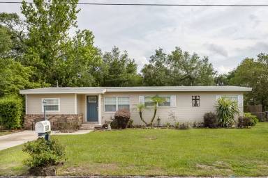 Main picture of 604 W Hogle Ave
