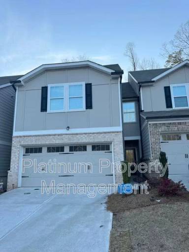 Main picture of 136 Cedar Ln