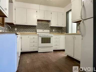 Main picture of 1804 Valley Park E