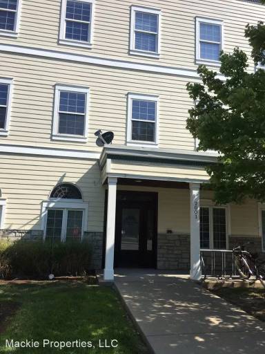 Main picture of 2001 E 3rd St