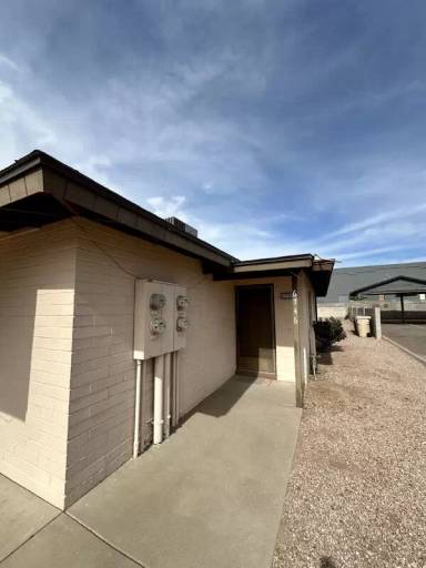 Main picture of 6746 E Dallas St