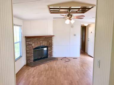 Main picture of 198 Dawn Dr