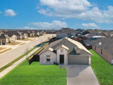 Main picture of 417 Destin Dr