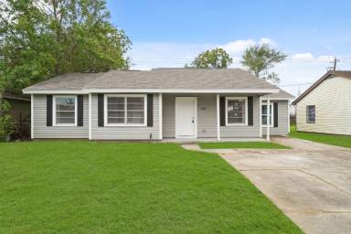 Main picture of 1502 Harris Ave