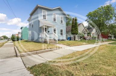 Main picture of 630 Mulberry St