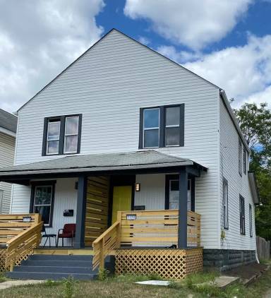 Main picture of 2726 Grace St