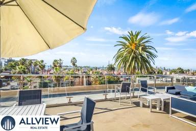 Main picture of 401 N Coast Hwy