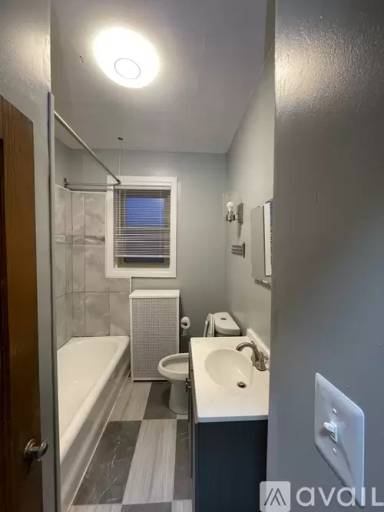 Main picture of 8401 S Kingston Ave