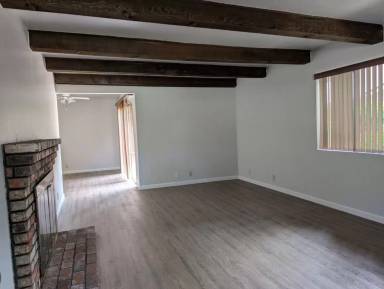 Main picture of 829 Alynn Way