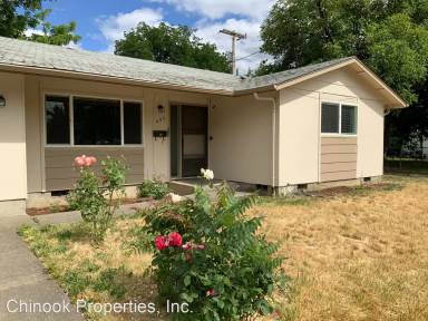 Main picture of Pioneer Parkway Duplex