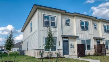 Main picture of 1610 Lummus Dr