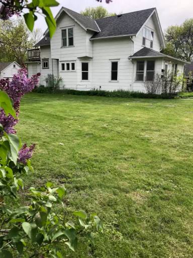 Main picture of 1525 Gorton Ave NW