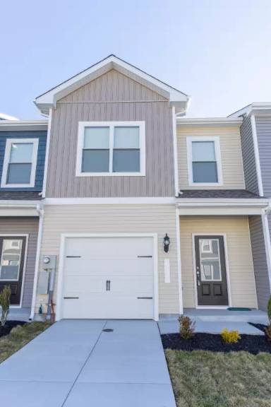 Main picture of 104 Cramsford St