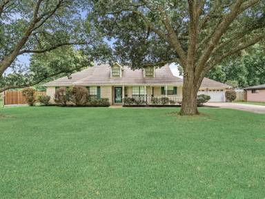 Main picture of 6970 Ellen Ln