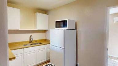 Main picture of 1450 Cerrillos Rd