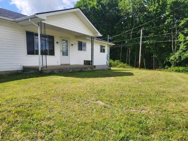 Main picture of 2913 Coal City Rd