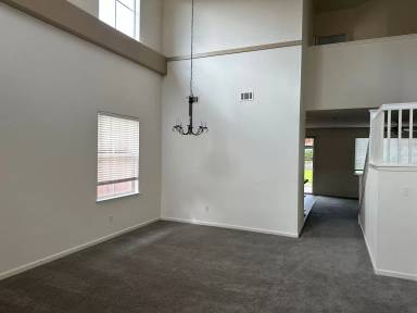 Main picture of 1859 Crown Peak Way