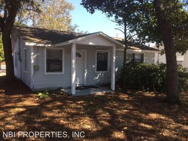 Main picture of 305 Duval St