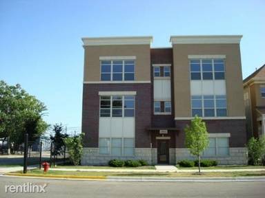 Main picture of 2501 W Grenshaw St