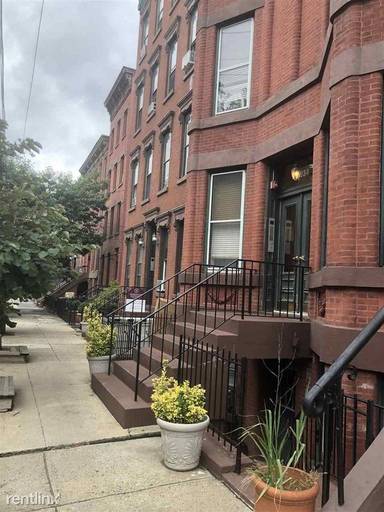 Main picture of 234 6th St