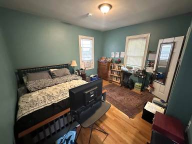 Main picture of 180 Heath St