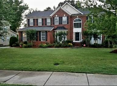 Main picture of 2209 Madeira Cir