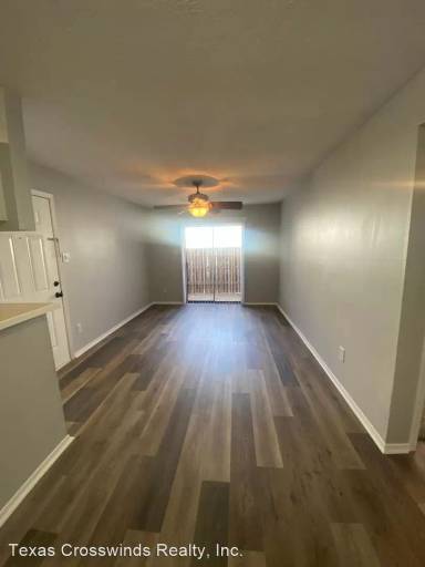 Main picture of Twin City Condominiums