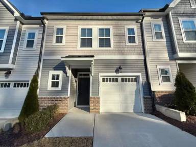 Main picture of 805 Star Ridge Dr