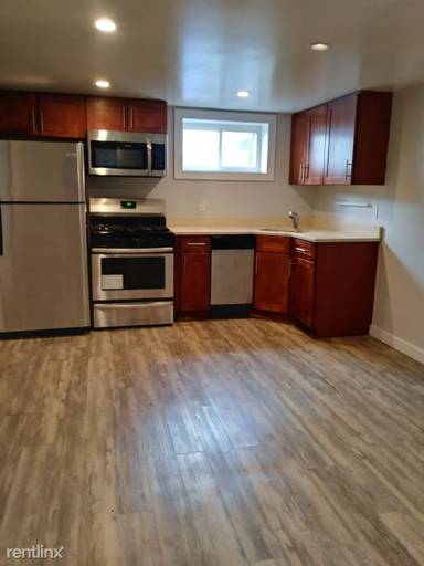 Main picture of 2353 E 13th St