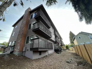 Main picture of 324 Avenue J