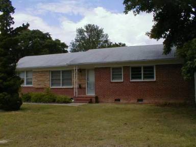Main picture of 4499 Oriole St