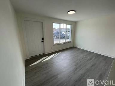 Main picture of 233 Cape Coral Pkwy E