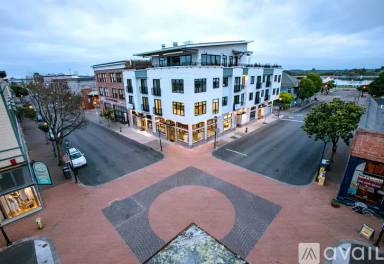 Main picture of 138 E St