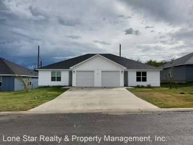 Main picture of 233 N Mary Jo Dr