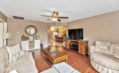 Main picture of Cloisters Condominium