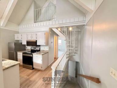 Main picture of 989 Tahoe Blvd Apartments