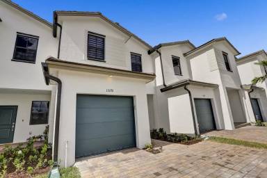 Main picture of 13170 SW 233rd St