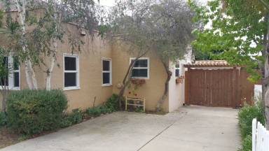 Main picture of 232 Comstock Dr