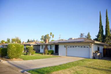 Main picture of 4465 E Cornell Ave